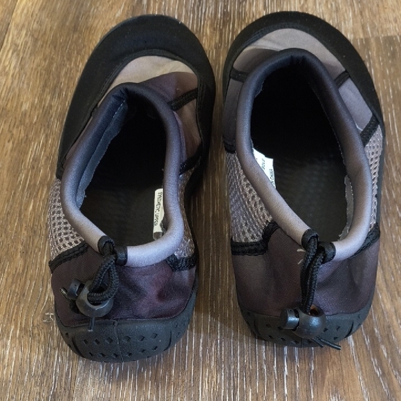 Reel Legends Black and Gray Slip-On Boat Shoes - Picture 5 of 6